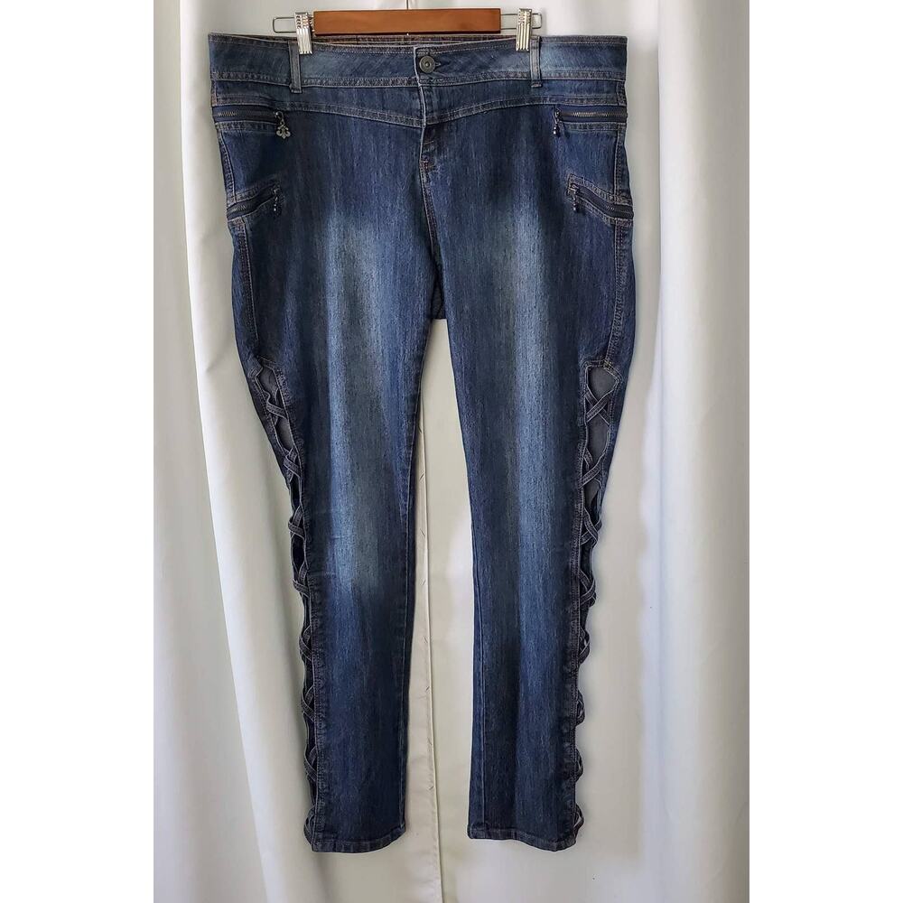 Dereon Blue Jeans - Size 20